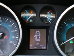 2015款 2.8T 四驱柴油豪华版 5座