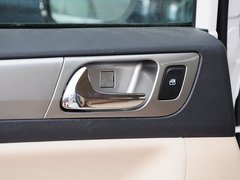 2015款 2.8T 四驱柴油豪华版 5座