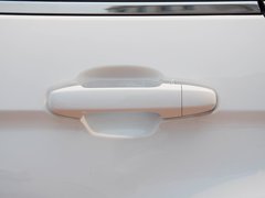 2015款 2.8T 四驱柴油豪华版 5座