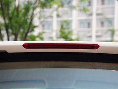2015款 2.8T 四驱柴油豪华版 5座