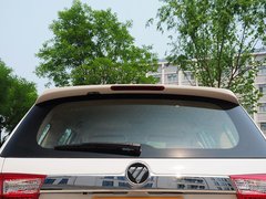 2015款 2.8T 四驱柴油豪华版 5座