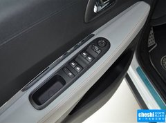 2015款 1.6THP 自动 罗兰·加洛斯版