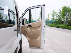 2015款 2.8T 手动 长轴商务版ISF2.8s4161P