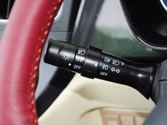 2015款 2.8T 手动 长轴商务版ISF2.8s4161P