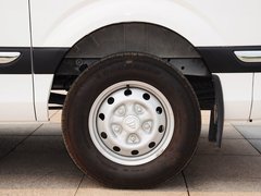 2015款 2.8T 手动 短轴商旅版ISF2.8s4129P