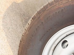 2015款 2.8T 手动 短轴商旅版ISF2.8s4129P