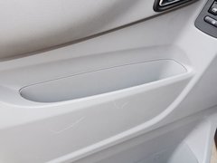 2015款 2.8T 手动 短轴商旅版ISF2.8s4129P