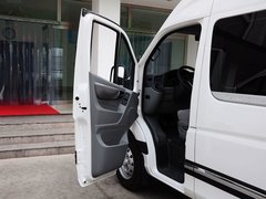 2015款 2.8T 手动 短轴商旅版ISF2.8s4129P