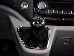 2015款 2.8T 手动 短轴商旅版ISF2.8s4129P