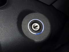 2015款 2.8T 手动 短轴商旅版ISF2.8s4129P