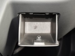 2015款 2.8T 手动 短轴商旅版ISF2.8s4129P