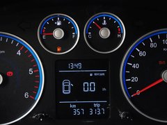 2015款 2.8T 手动 短轴商旅版ISF2.8s4129P