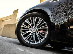 2015款 3.8L 自动 尊贵版