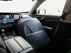 2015款 3.8L 自动 尊贵版