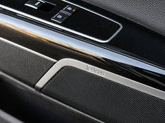 2015款 3.8L 自动 尊贵版