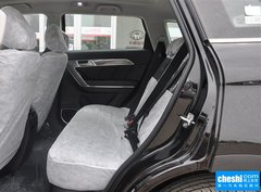 2015款 2.0T 自动 两驱尊贵型