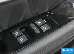 2015款 2.0T 自动 两驱尊贵型
