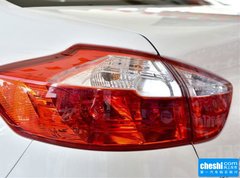 2015款 1.5T CVT 驭FUN版