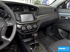 2015款 1.5T CVT 驭FUN版