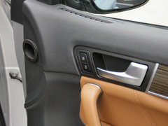 2015款 2.0T 自动 两驱豪华型