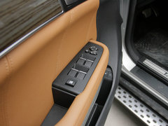 2015款 2.0T 自动 两驱豪华型