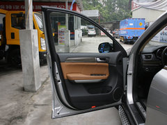 2015款 2.0T 自动 两驱豪华型