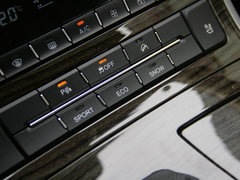 2015款 2.0T 自动 两驱豪华型