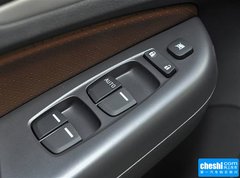 2015款 2.0T 自动 升级版 尊贵型