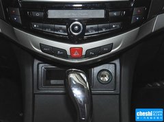 2015款 2.0T 自动 升级版 尊贵型