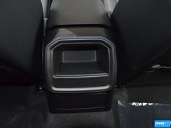 2016款 Macan 2.0T