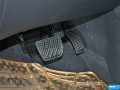 2015款 2.5L 两驱舒适版