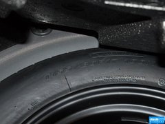2015款 2.0L 两驱时尚版