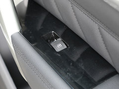 2015款 1.5T 自动 两驱精英版