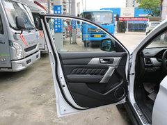 2015款 1.5T 自动 两驱精英版