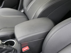 2015款 1.5T 自动 两驱精英版