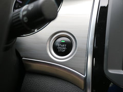 2015款 1.5T 自动 两驱精英版