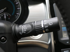 2015款 1.5T 自动 两驱精英版