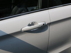 2015款 1.5T 自动 两驱精英版