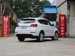 2015款 1.5T 自动 两驱精英版
