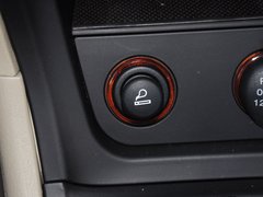 2015款 1.5L 手动 精英型