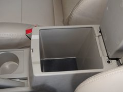 2015款 1.5L 手动 精英型