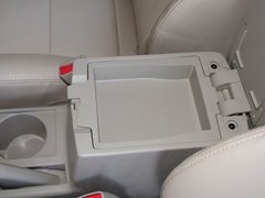 2015款 1.5L 手动 精英型