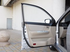 2015款 1.5L 手动 精英型