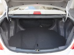2015款 1.5L 手动 精英型