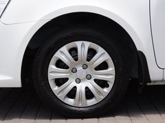 2015款 1.5L 手动 进取型
