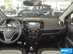2015款 1.5L AMT 豪华型