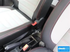 2015款 1.5L AMT 豪华型