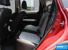 2015款 1.5L AMT 豪华型