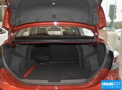2015款 1.5L 手动 够酷版