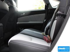 2015款 1.8T 自动 时尚型